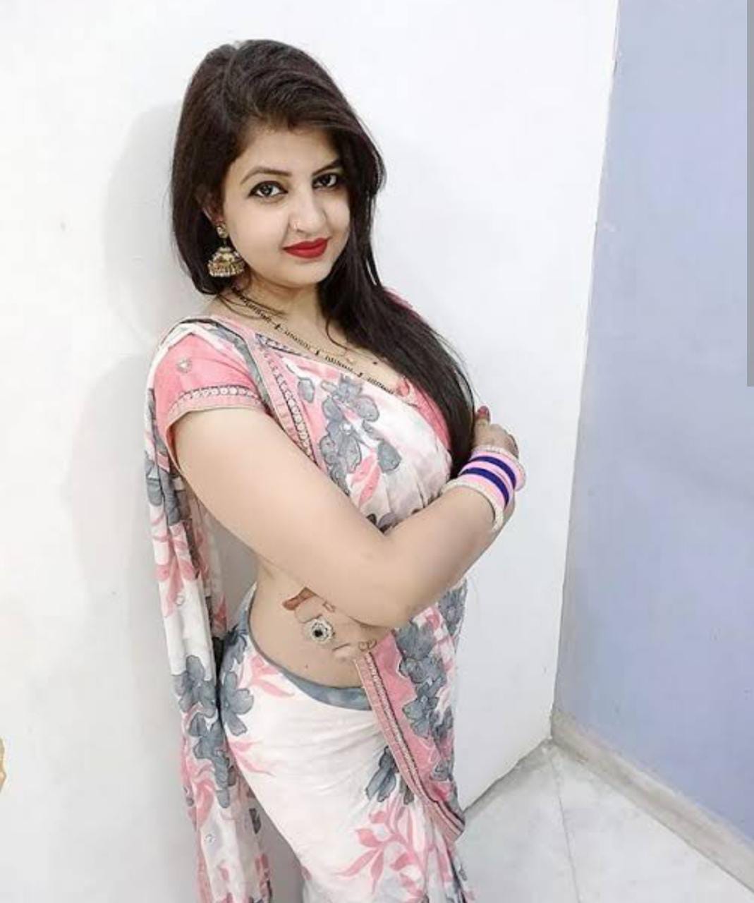 Maner Escorts