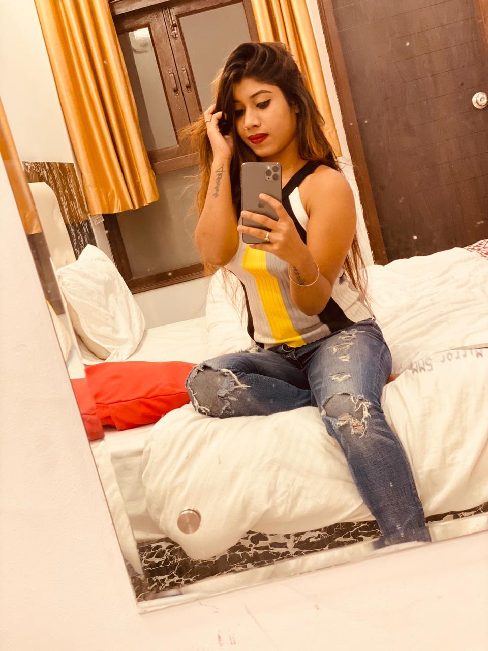 Call Girls in Maner